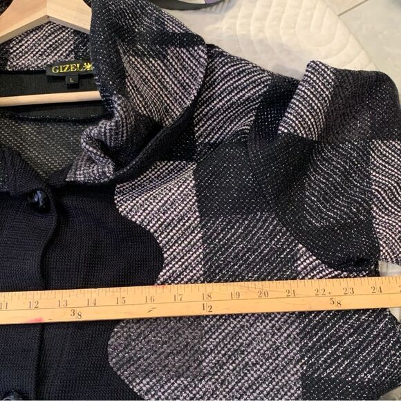 Women’s Wool Blend Black Gray Geometric Print Button Up Cardigan Sweater Size L - Picture 8 of 15